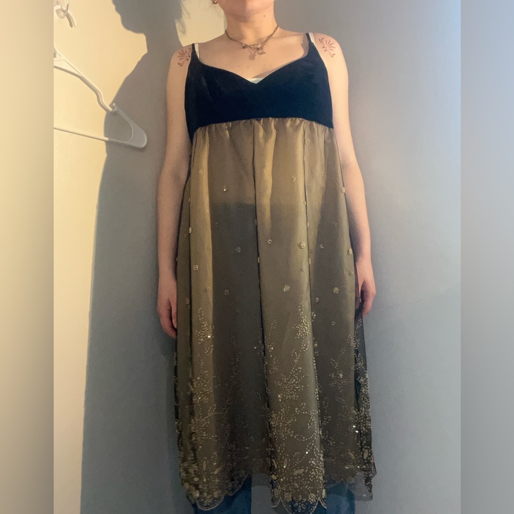 NWT Black and Gold Beaded Jessica Howard Dress
